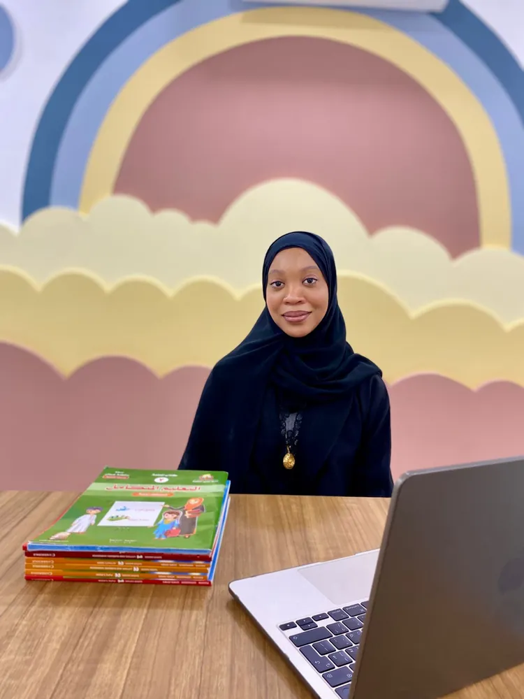 أ. أميرة القلوب صالح مبارك الحراصية